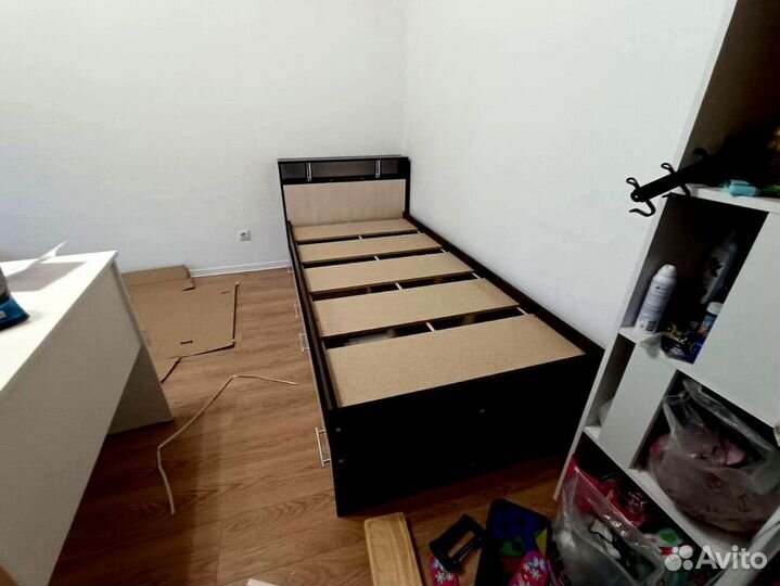 Кровать односпальная