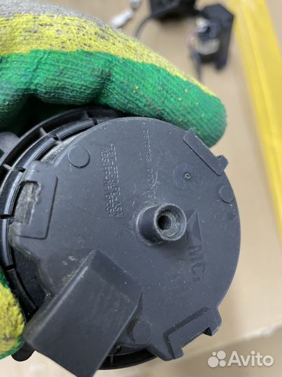 Моторчик зеркала bmw f20 f30 f10