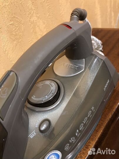 Утюг паровой vitek