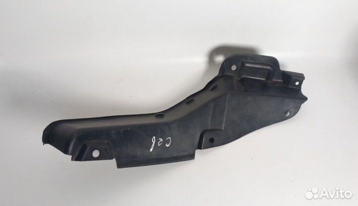 Подкрылок Volvo S40 V40 96-99 зад.прав. (короткий)