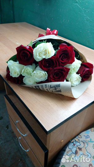 15 роз Эквадор Премиум Бесплатная доставка