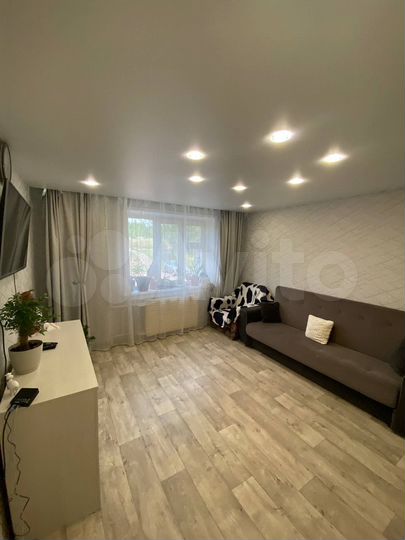 3-к. квартира, 61 м², 1/5 эт.