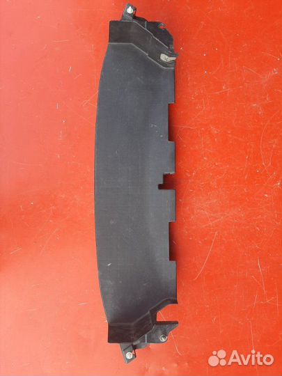 Дефлектор радиатора передний Lexus Gs