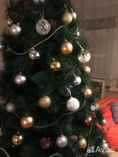 Елка искусственная