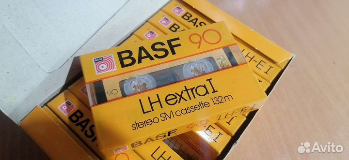 Аудиокассета Basf Lh extra I 90 идеальное