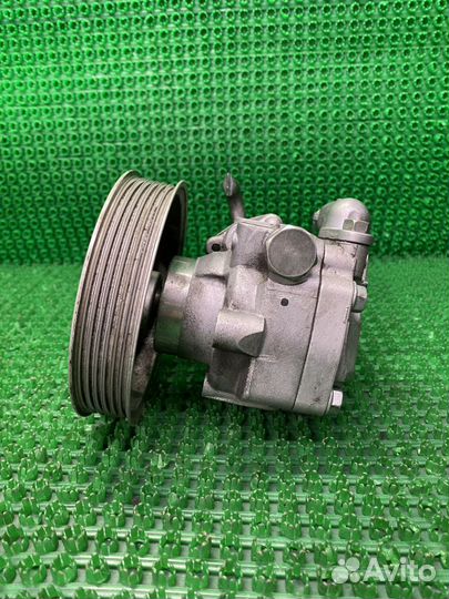 Насос гидроусилителя гур audi A5 2.0T A4 B8