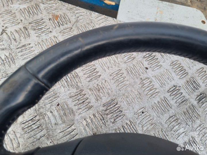 Руль Skoda Octavia A5 2005