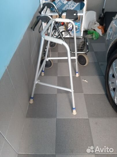 Ходунки для взрослых