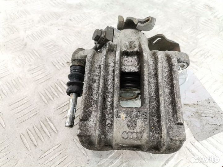 Суппорт задний левый Volkswagen Golf 3 1998