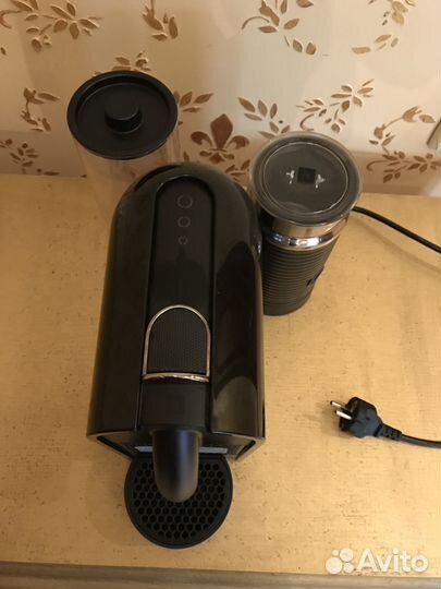 Кофемашина капсульная delonghi Nespresso