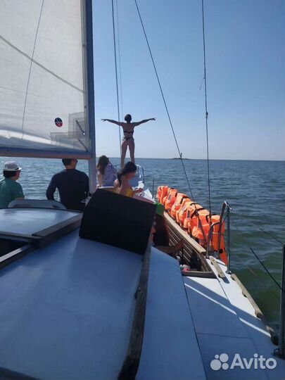 Прогулки на яхте