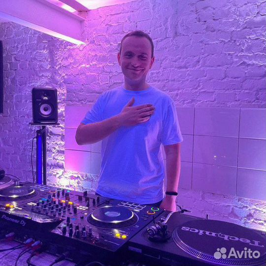 Диджей. Аренда звука, света, караоке