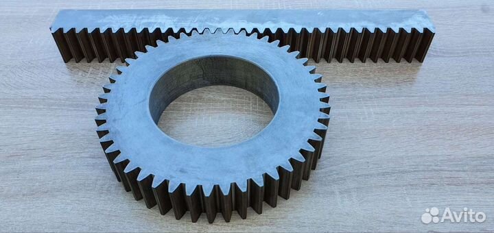 Шестерни, зубчатые колеса, звёздочки, рейки