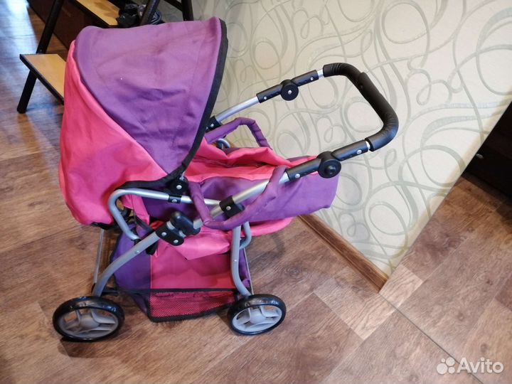 Коляска кукольная