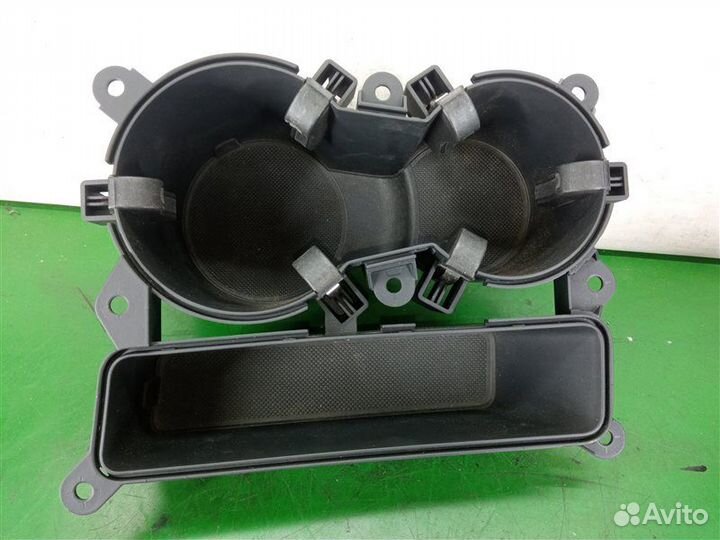 Подстаканник Audi A5 8T