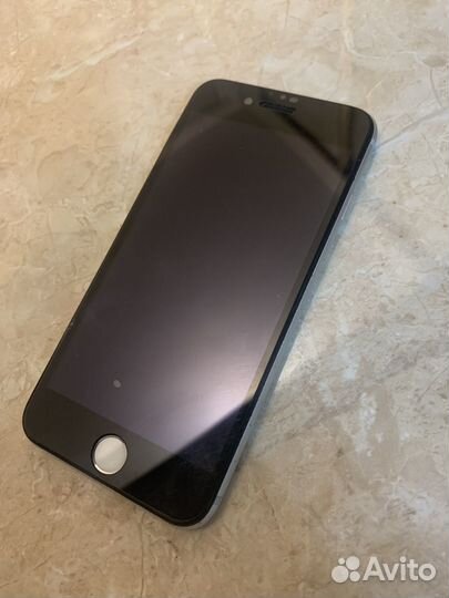iPhone 6S, 64 ГБ