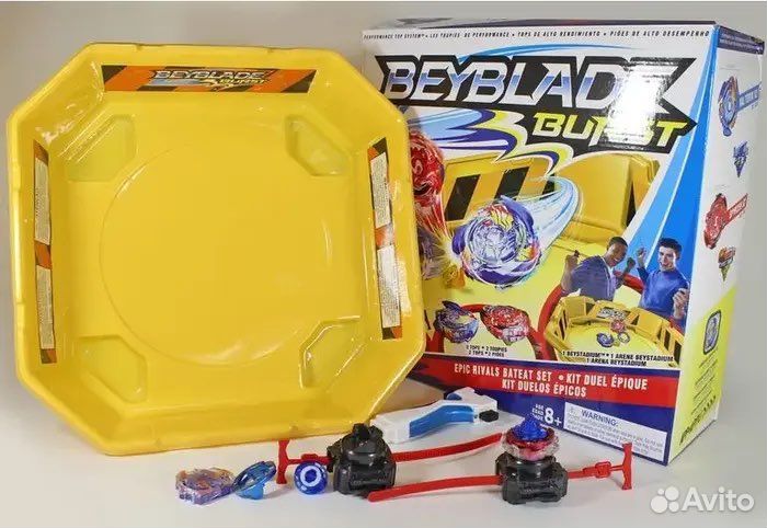 Волчки + арена + запускаторы Инфини, блэйд