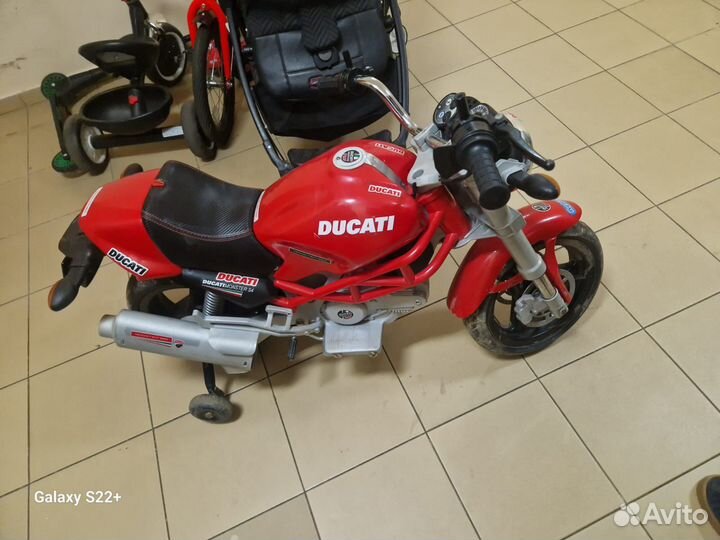 Детский электро мотоцикл Peg perego