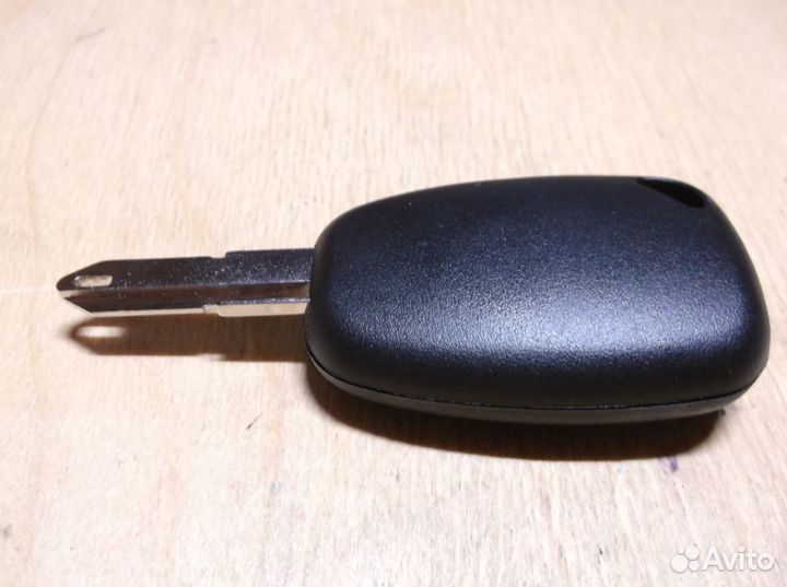 Renault traffic kangoo чип ключ TRW 01097002