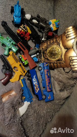 Игрушки для мальчиков пакетом