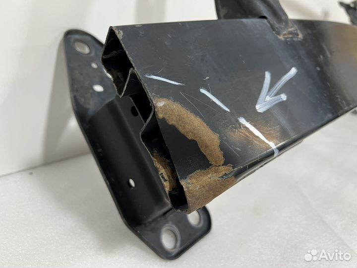 Усилитель бампера KIA Rio 4 передний