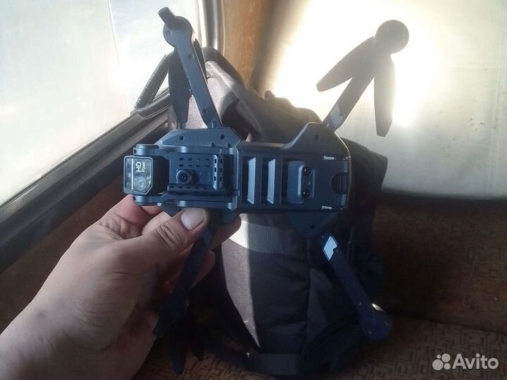 Квадрокоптер K918 MAX