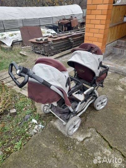 Коляска для двойни