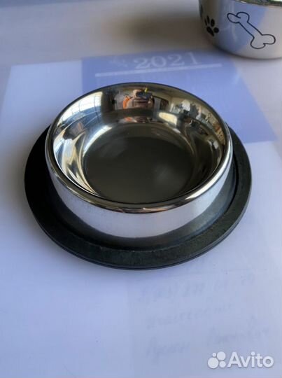 Миска для собак кошек
