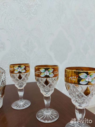 Набор графин и рюмки