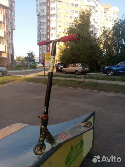 Трюковой самокат Tech Team стрит 2022