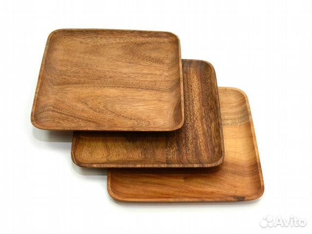 Тарелка деревянная квадратная из акации 25х25. Тар