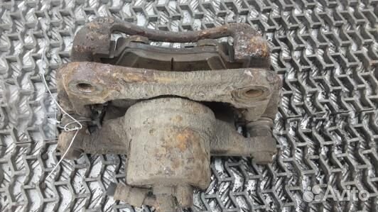 Суппорт тормозной передний правый KIA CEE'D 2 (JD)