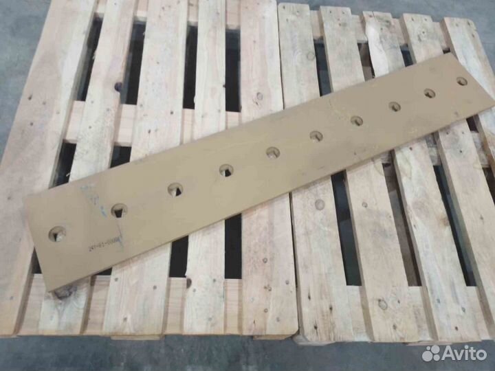 Нож средний 24Y-81-00006 SD32 (27MnTiB)