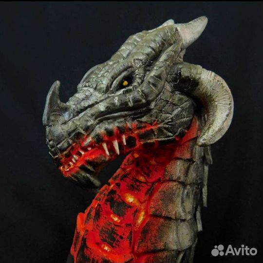 Бюст дракона ручной работы