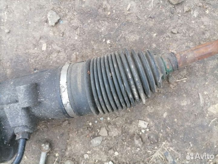 Рейка рулевая Renault Sandero