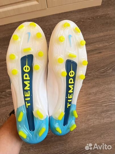 Бутсы nike tempo