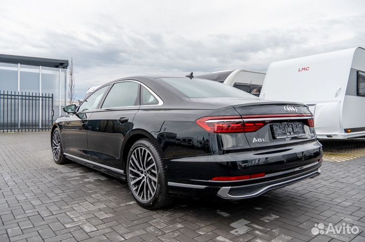 Audi A8 3.0 AT, 2024, 5 000 км