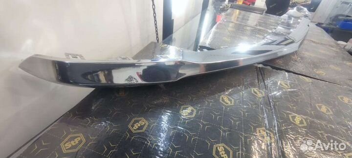Губа передняя хромированная Mercedes GL400, X166
