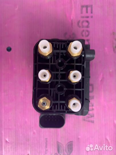Новый блок клапанов пневмо Audi A6, A7, A8