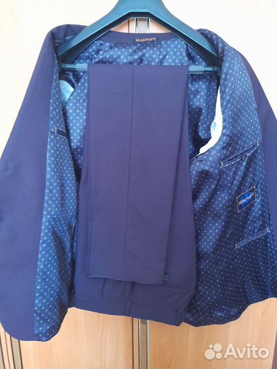 Костюм мужской