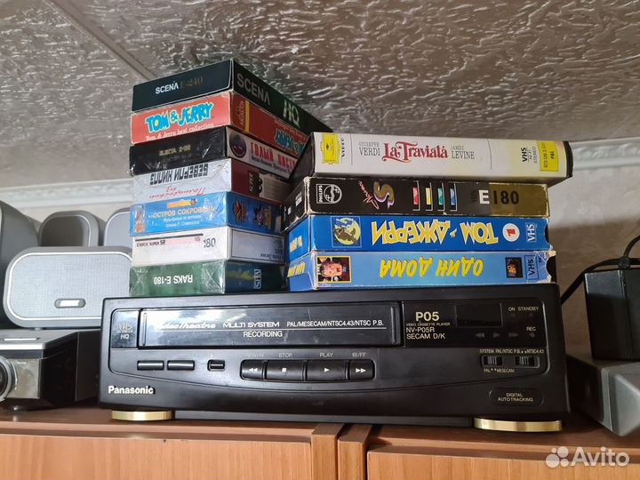 Видеомагнитофон Panasonic nv-po5r