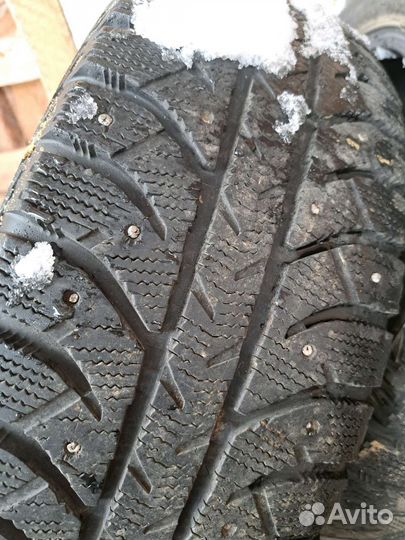 Bridgestone Ice Cruiser 7000 195/65 R15