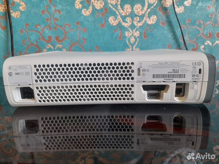 Игровая приставка Xbox 360 Fat 250GB Прошитая