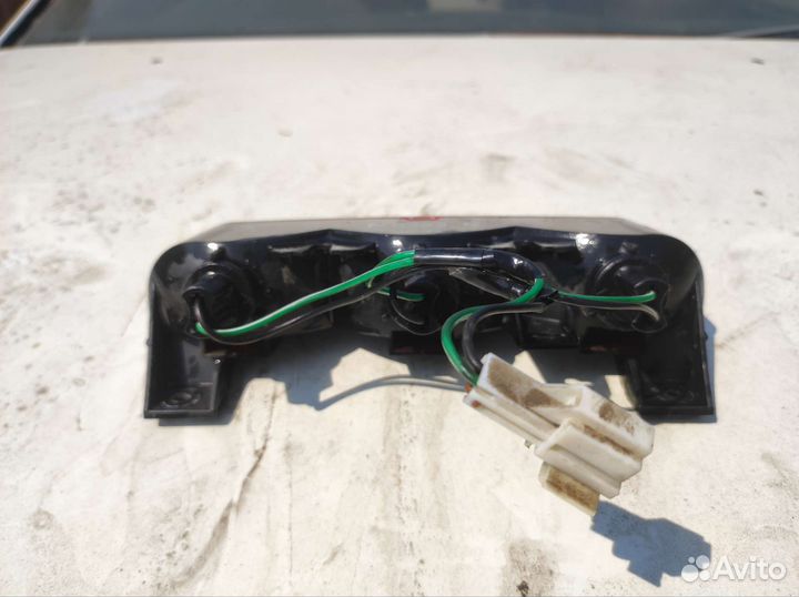 Mitsubishi Legnum задний стоп сигнал