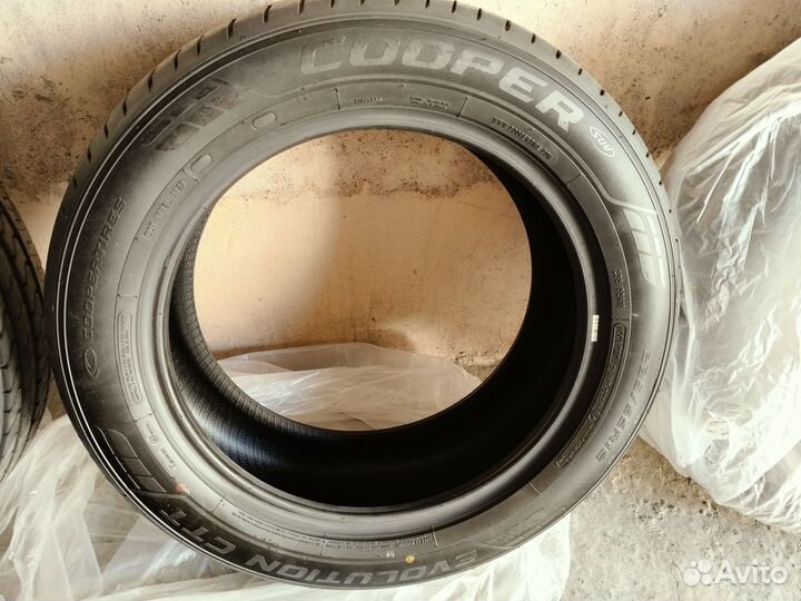 Cooper Evolution CTT 235/55 R18 100V