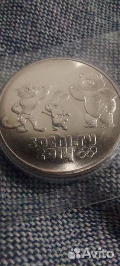 Продам монету