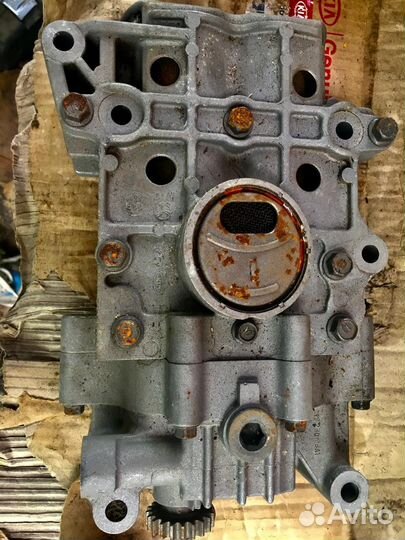 Масляный насос на двигатель 4 y