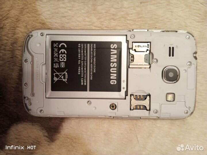 Телефон Samsung