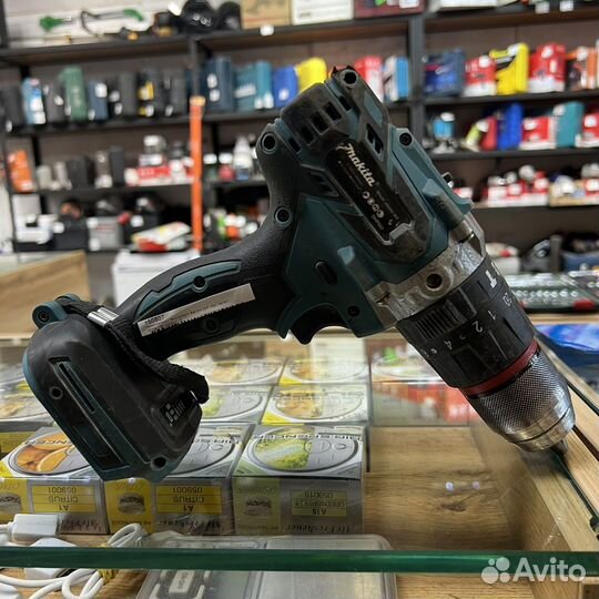 Шуруповерт Makita DHP 882