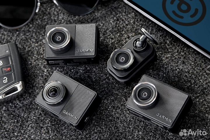 Видеорегистратор Garmin Dash Cam Mini 2